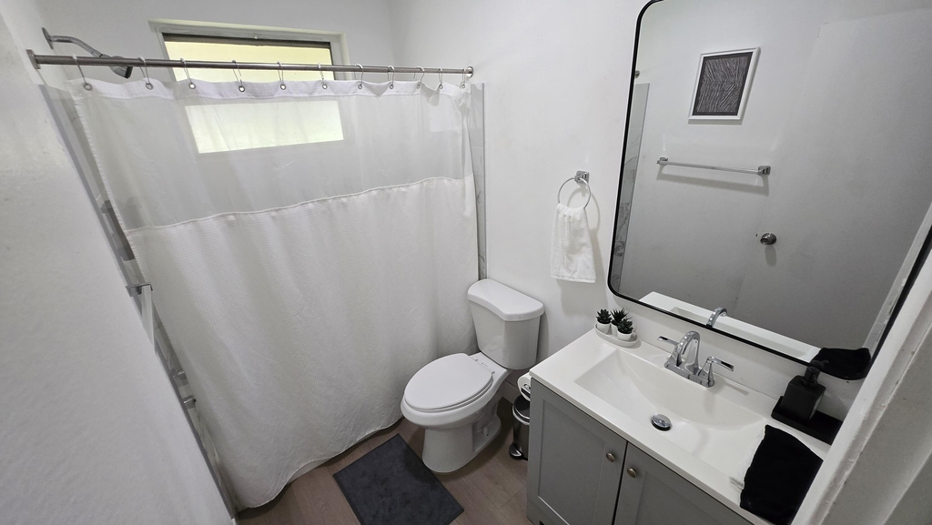 704 Ne 8th Street - Photo 6