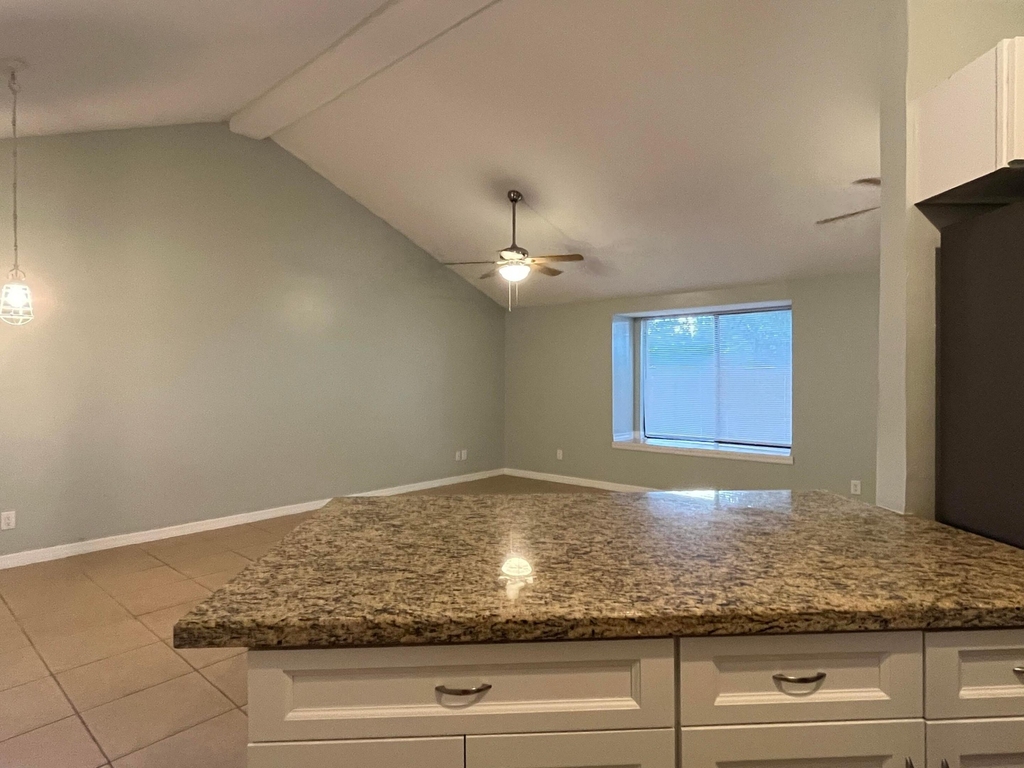 1258 Se Mc Farlane Avenue - Photo 11