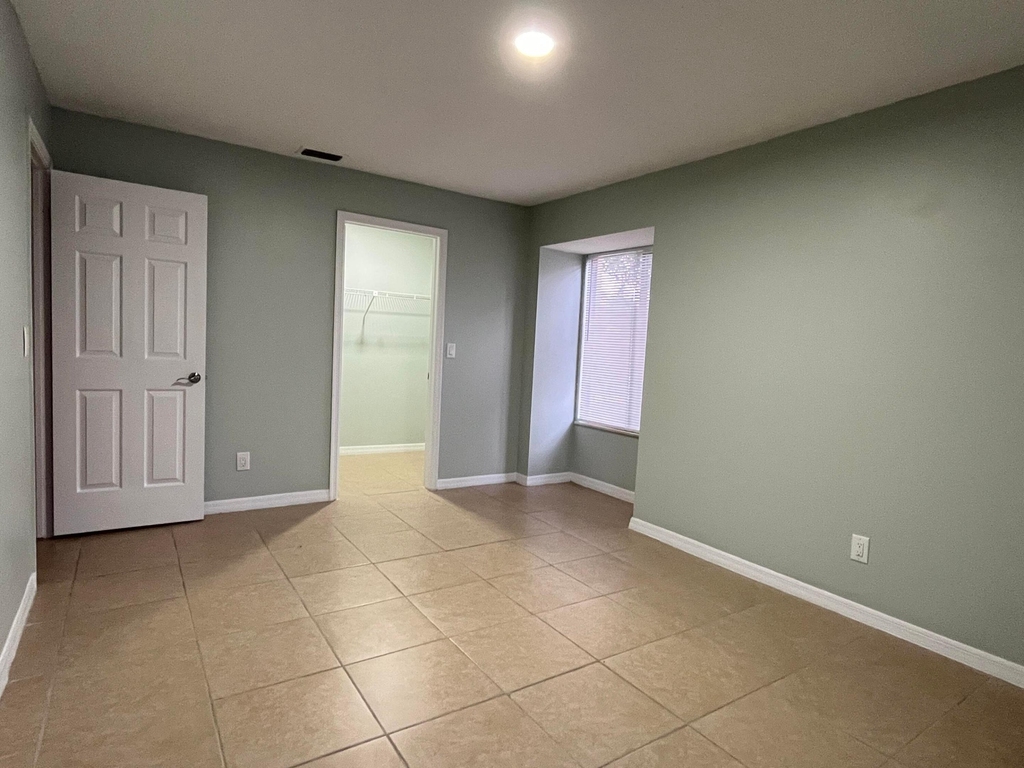 1258 Se Mc Farlane Avenue - Photo 8