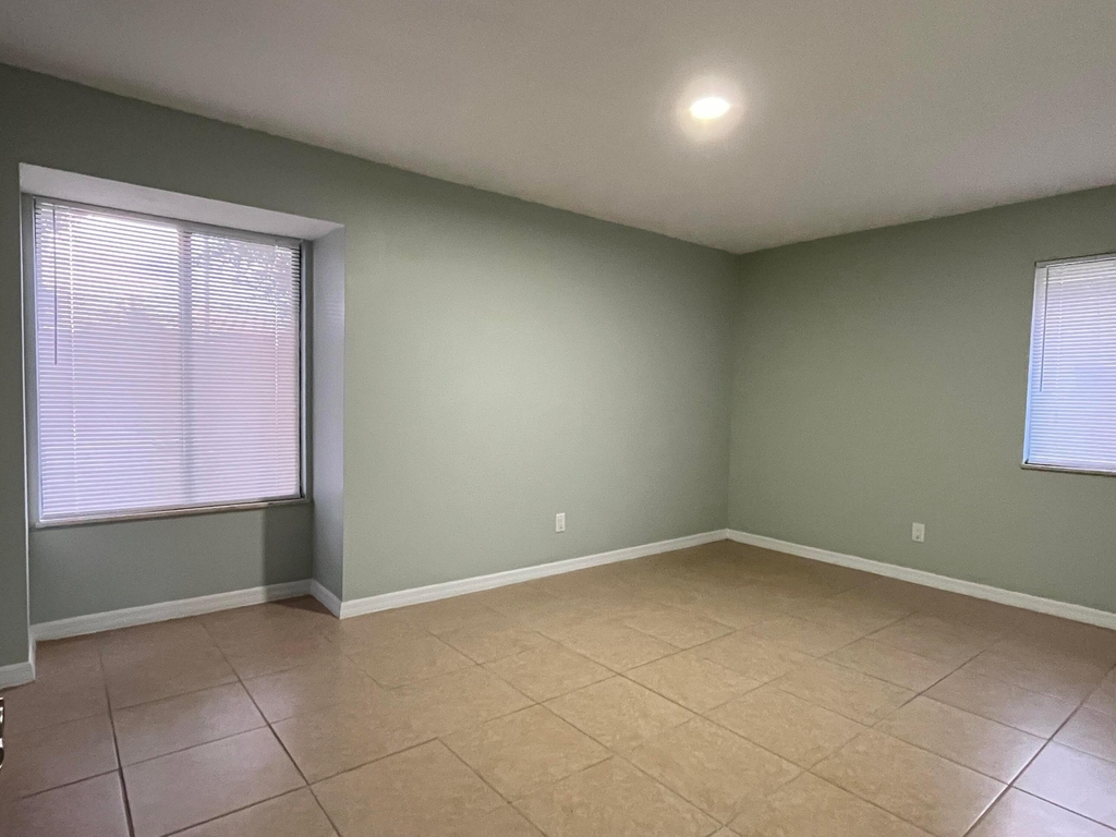 1258 Se Mc Farlane Avenue - Photo 7