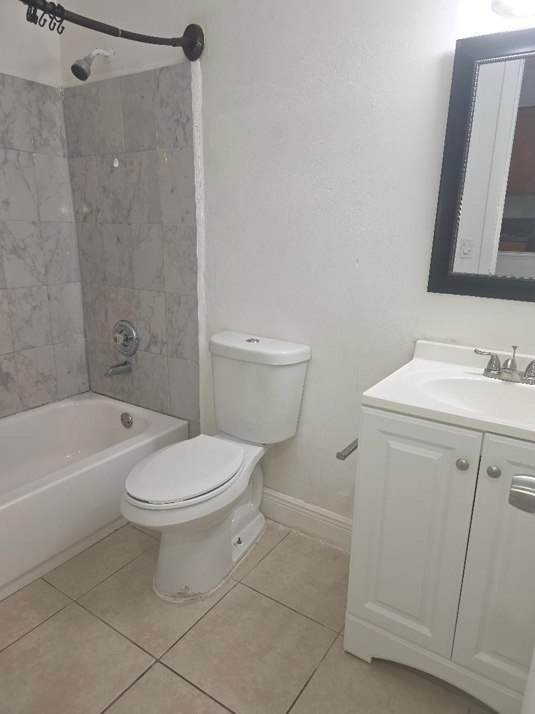 3640 Ne 1st Avenue - Photo 6