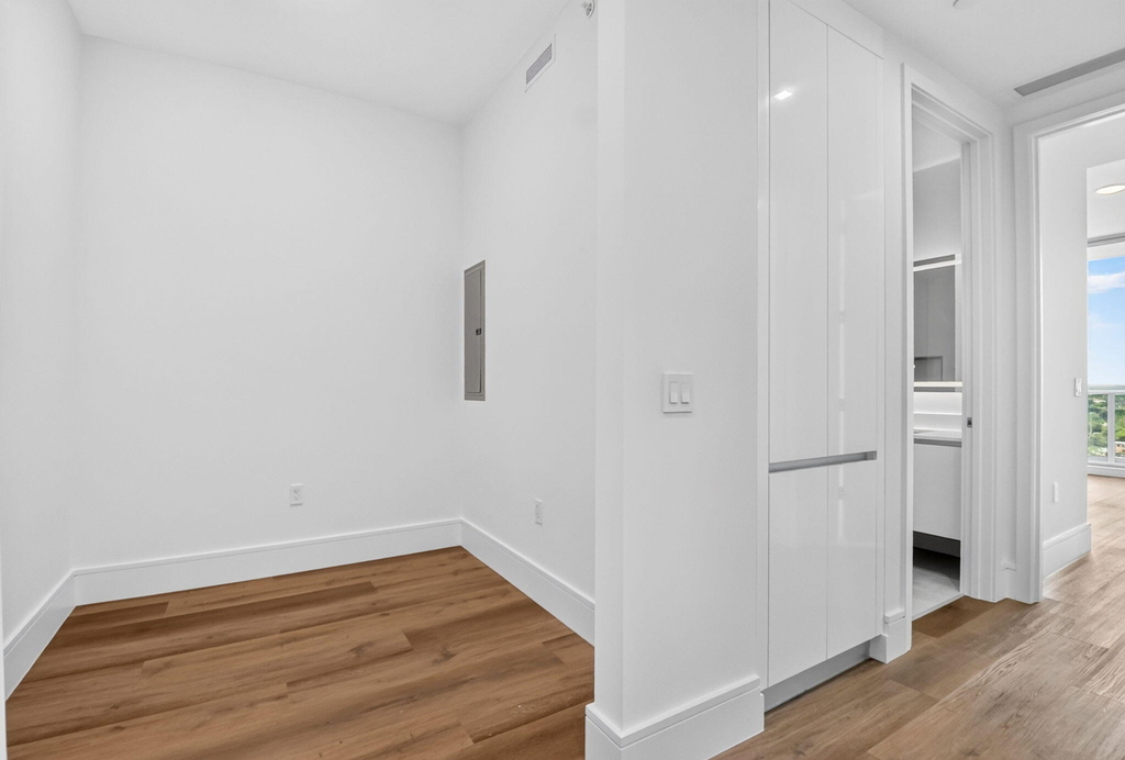 220 Lake Shore Drive - Photo 35