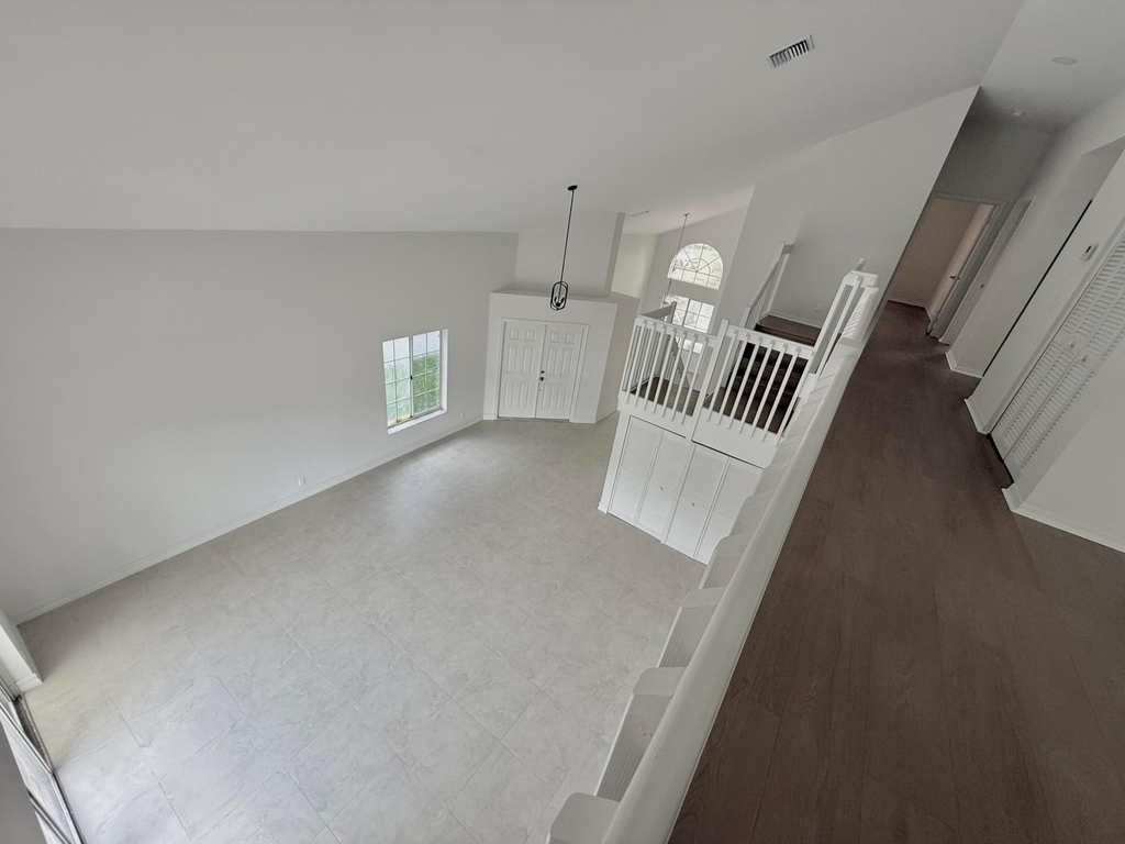 21440 Millbrook Court - Photo 8