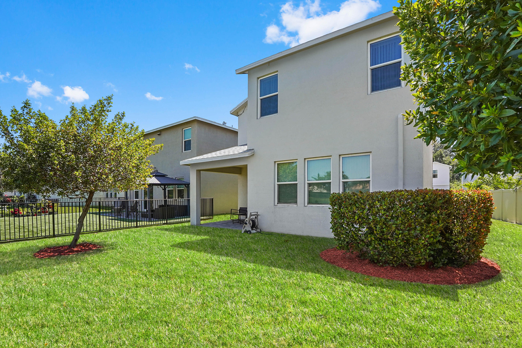 1826 Lake Cove Drive - Photo 35
