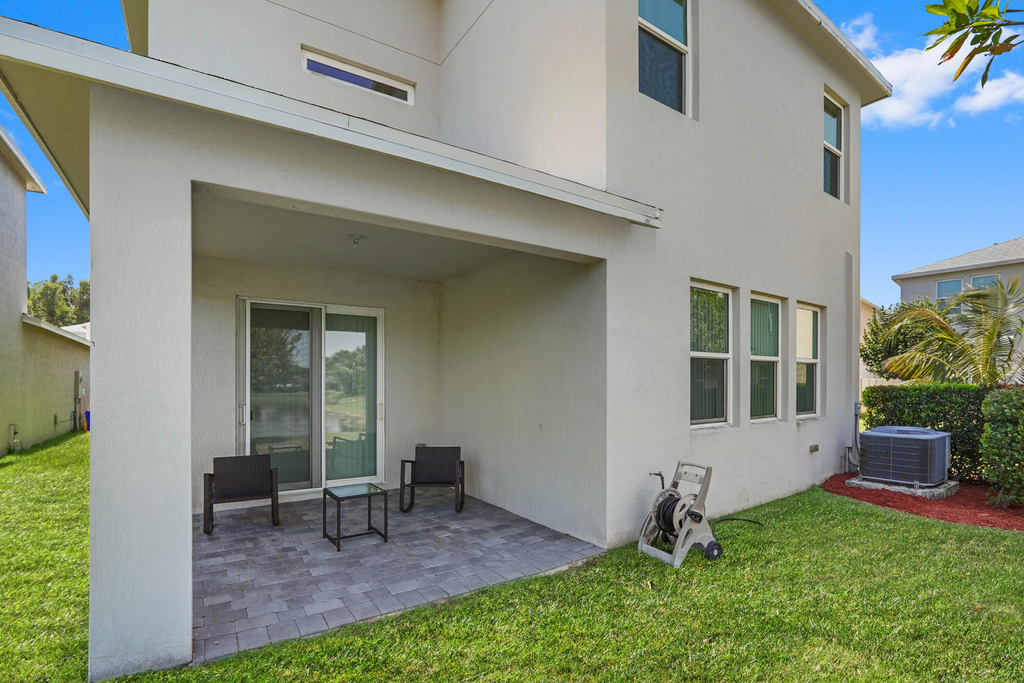 1826 Lake Cove Drive - Photo 36