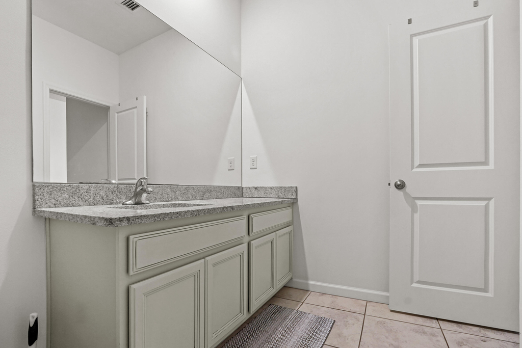 1826 Lake Cove Drive - Photo 22