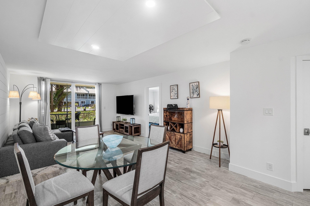 4502 N Federal Highway - Photo 8
