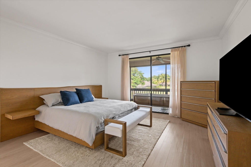 11842 Pebblewood Drive - Photo 8