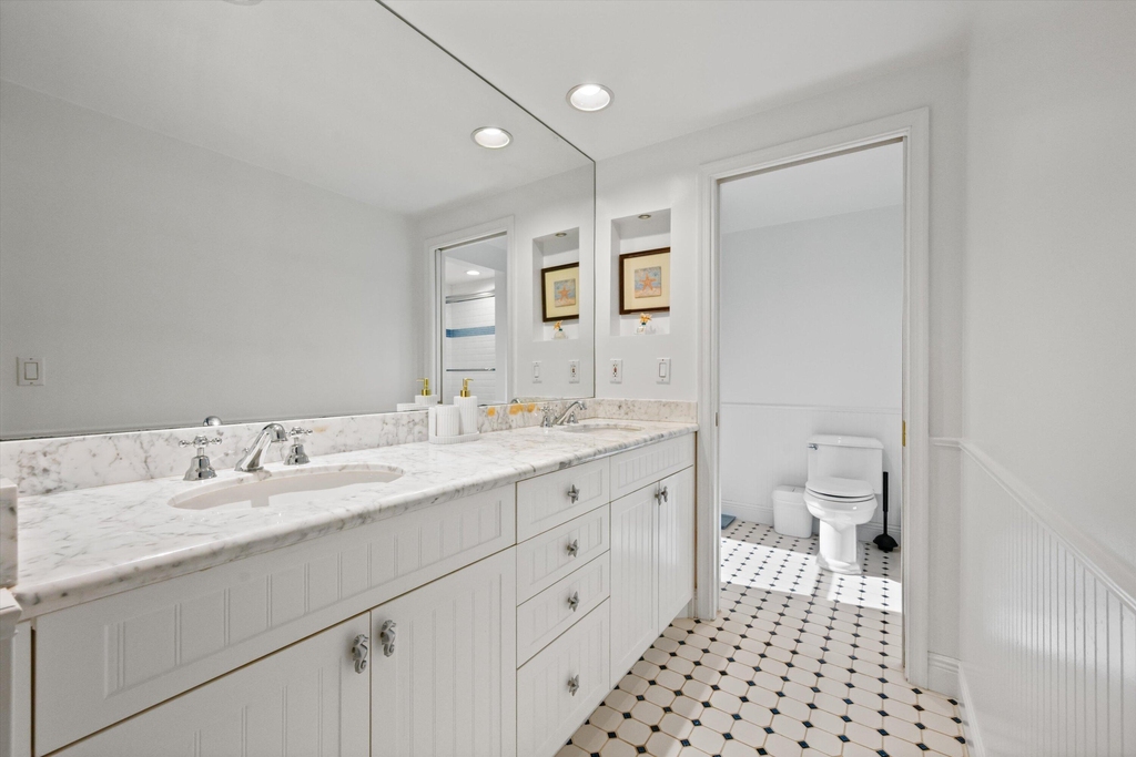11842 Pebblewood Drive - Photo 11