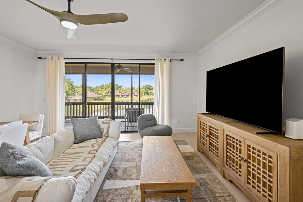 11842 Pebblewood Drive - Photo 3