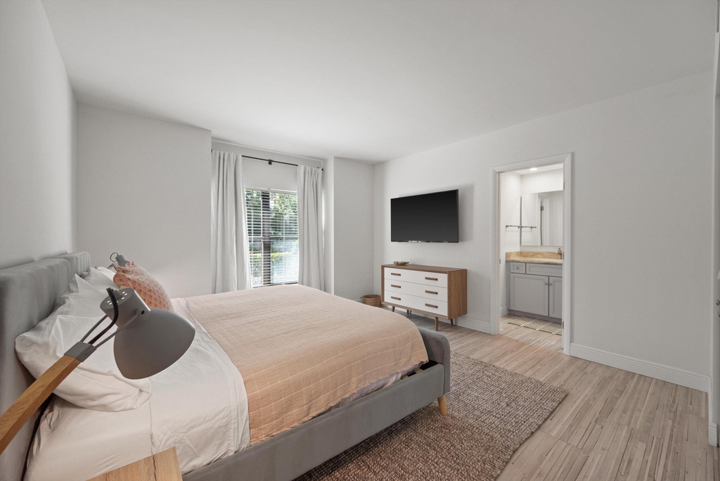 11355 Pond View Drive - Photo 15