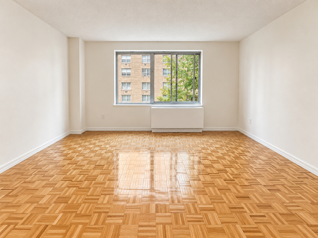520 West 48th Street - Photo 1