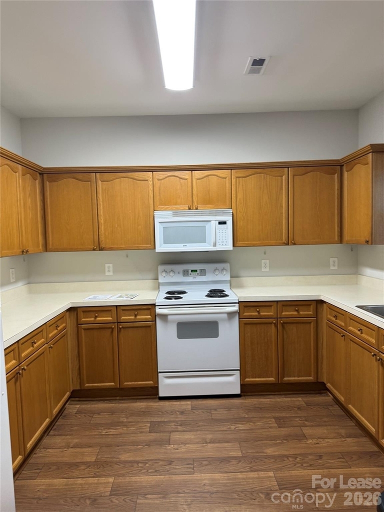 5915 Pisgah Way - Photo 3