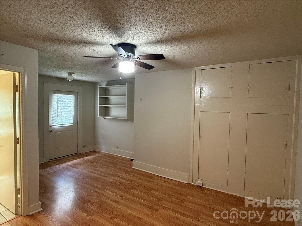 701 Louise Avenue - Photo 1