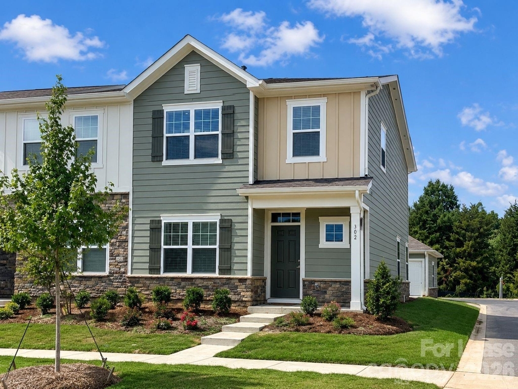 302 Sagecroft Lane - Photo 0