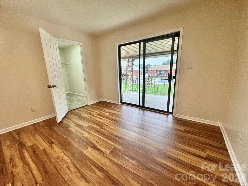 2120 S Main Street - Photo 4
