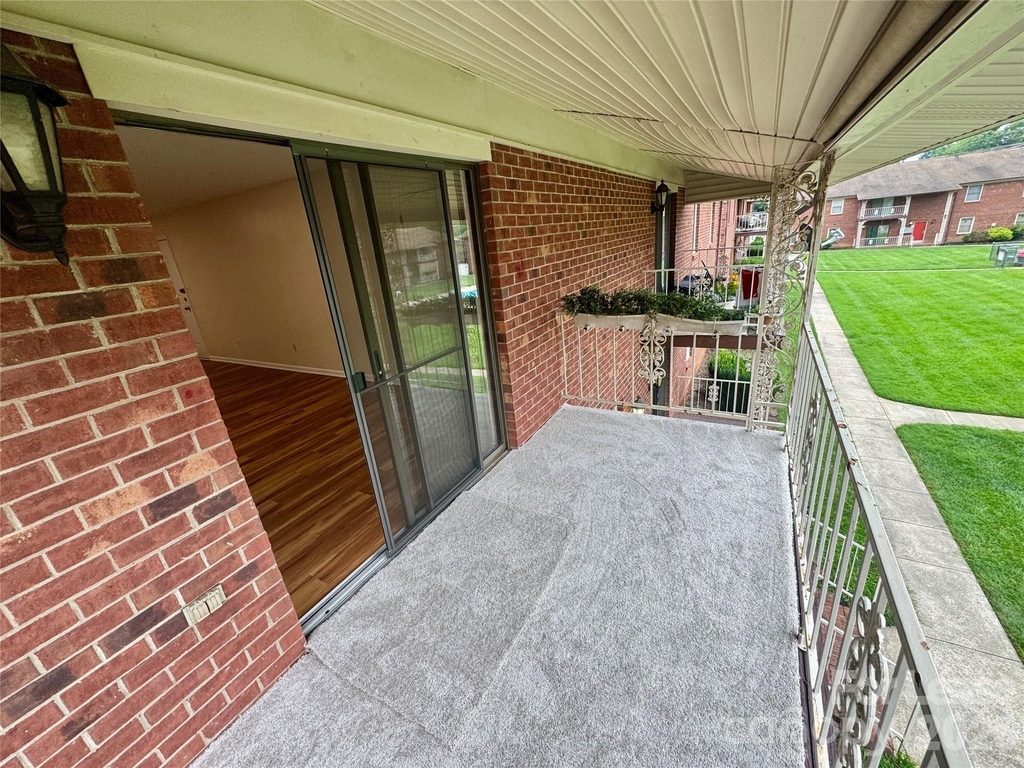 2120 S Main Street - Photo 1