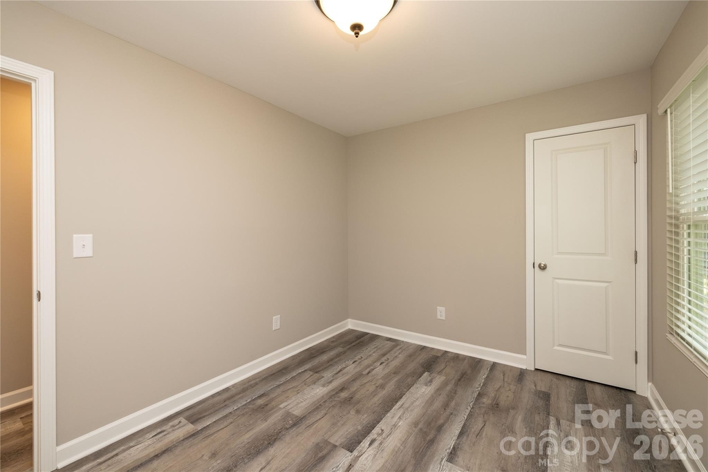 810 Long Street - Photo 28