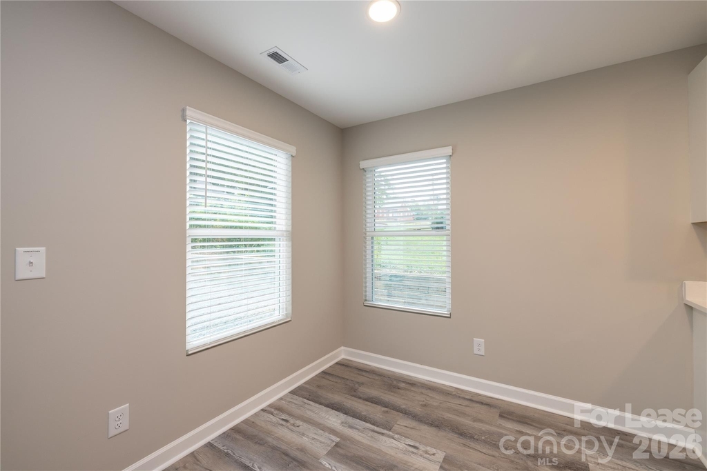 810 Long Street - Photo 9