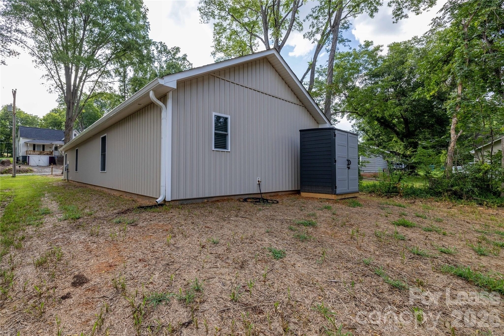 810 Long Street - Photo 41