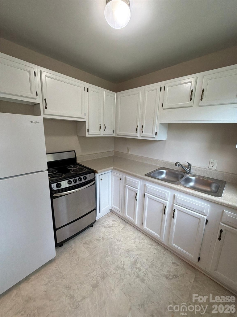 1818 Jameston Drive - Photo 5