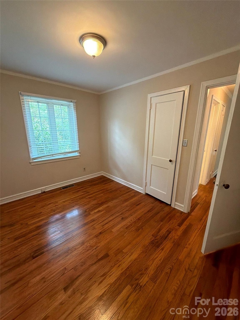 1818 Jameston Drive - Photo 7