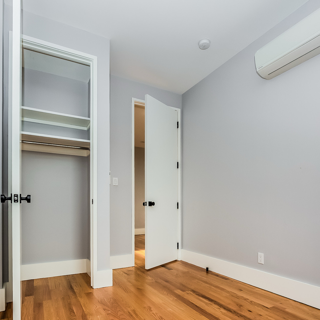 1520 St Johns Place - Photo 11
