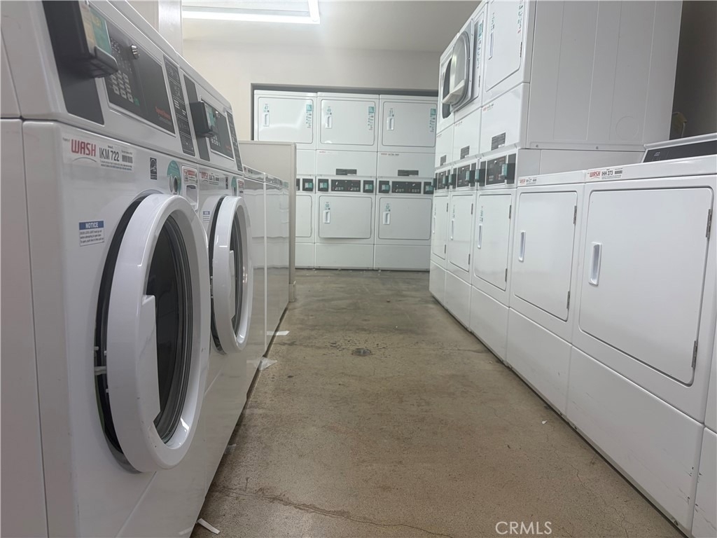 212 S Kraemer - Photo 4