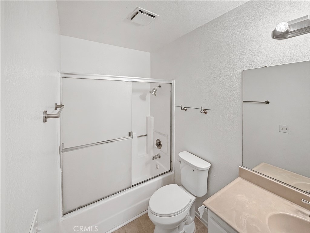 15143 Monterey Avenue - Photo 11