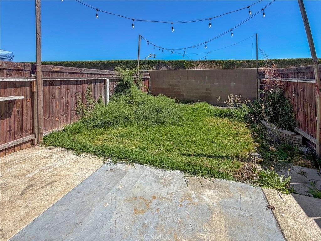 15143 Monterey Avenue - Photo 14