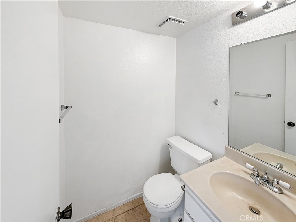 15143 Monterey Avenue - Photo 6