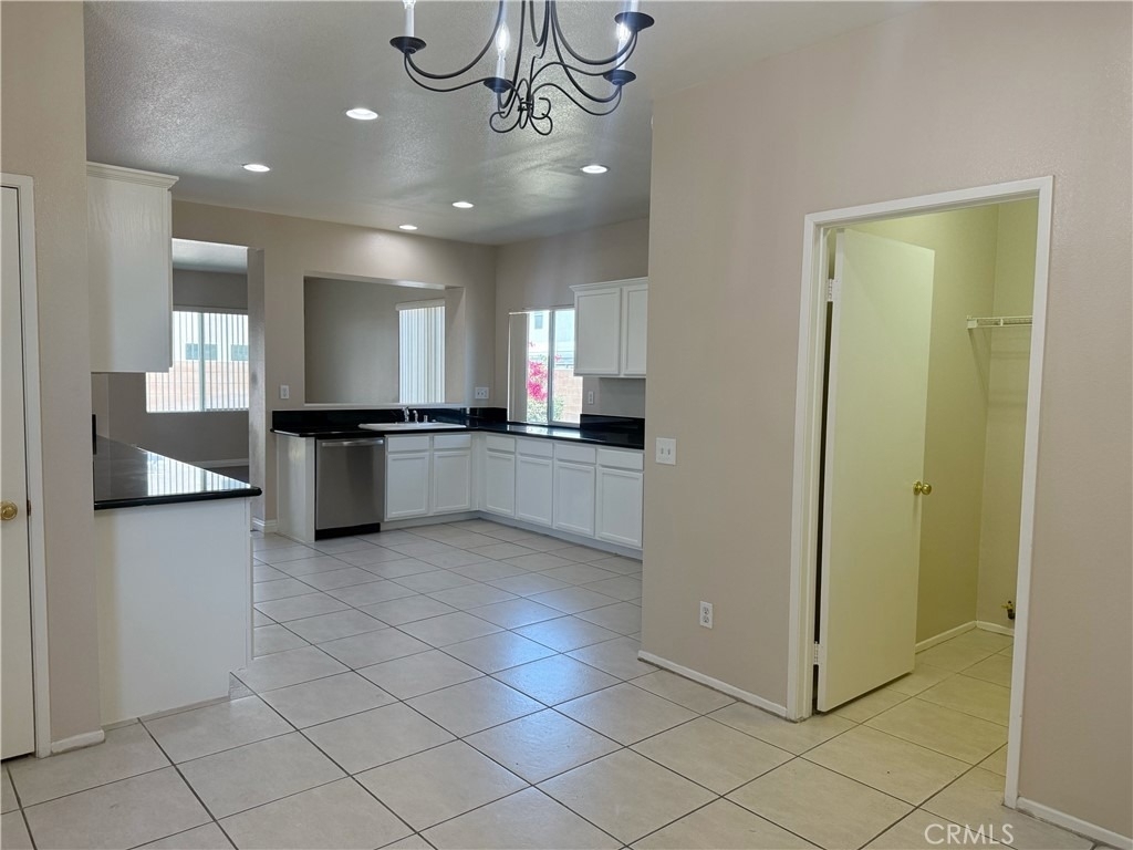 6569 Gladiola - Photo 12
