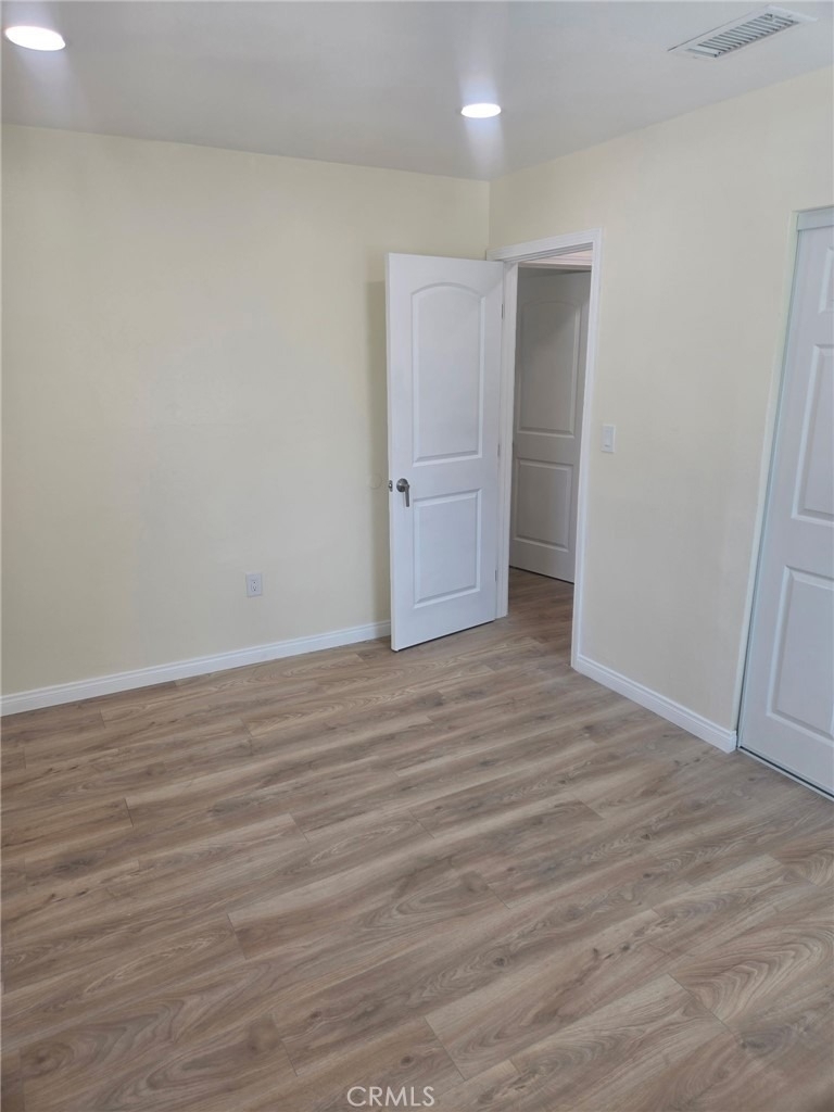 929 E Barbara - Photo 9