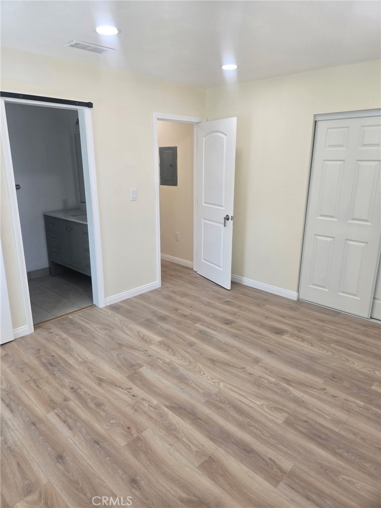929 E Barbara - Photo 1