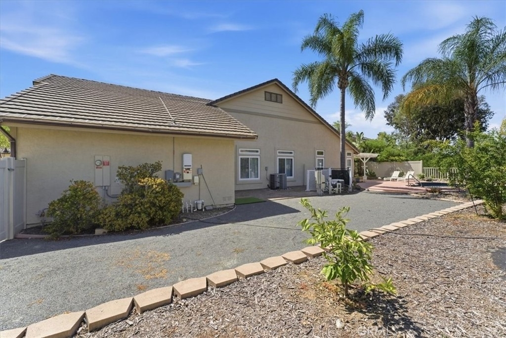 2749 Silver Oak - Photo 38