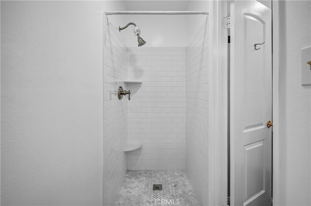 5700 Etiwanda Avenue - Photo 12