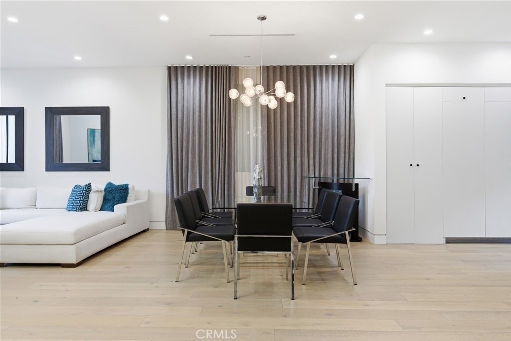 4545 Stern Avenue - Photo 7