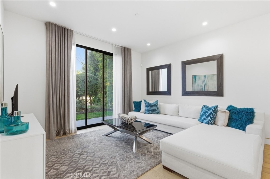 4545 Stern Avenue - Photo 9