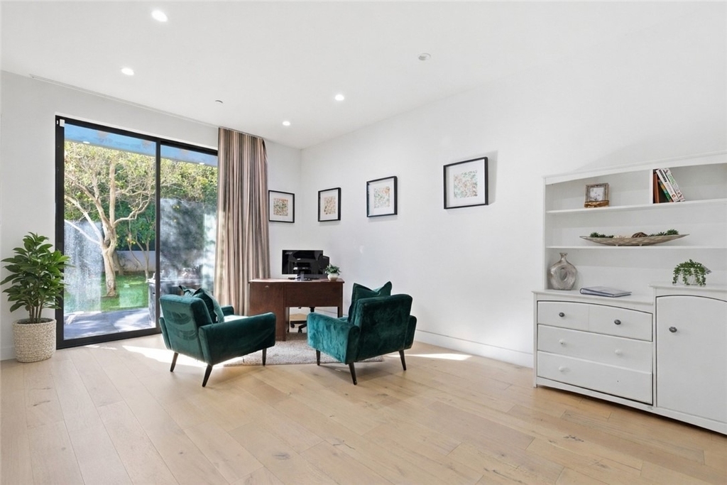 4545 Stern Avenue - Photo 33