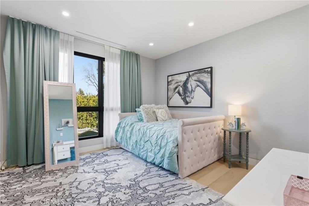 4545 Stern Avenue - Photo 23