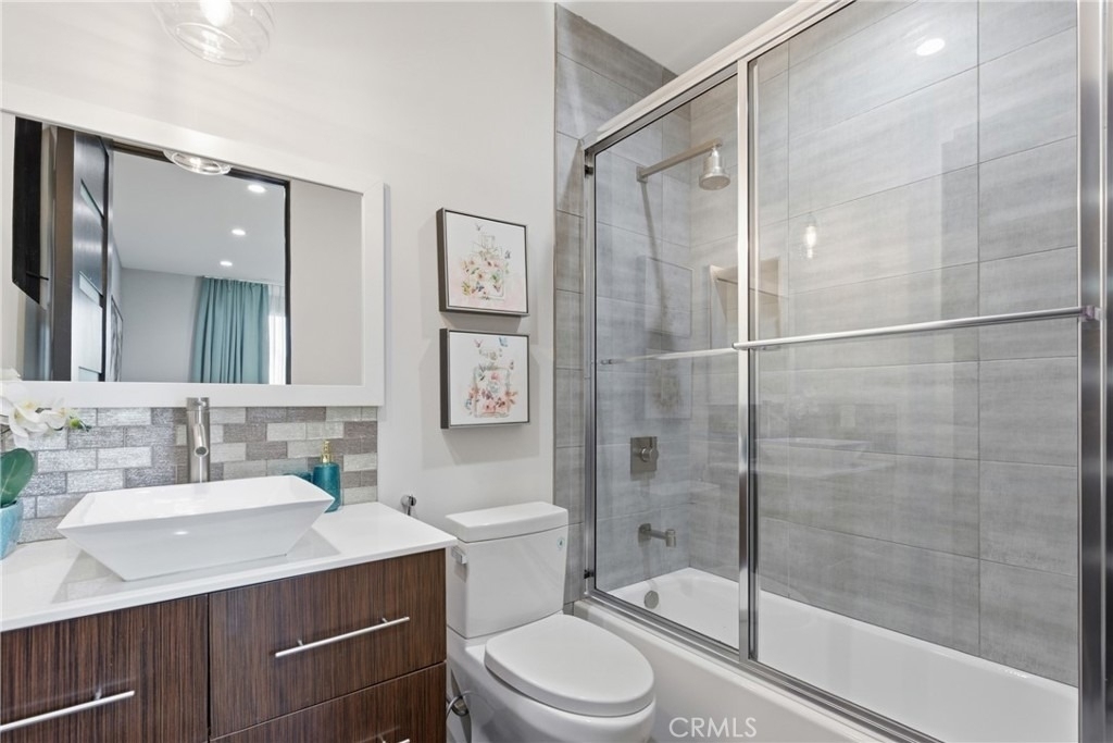 4545 Stern Avenue - Photo 24
