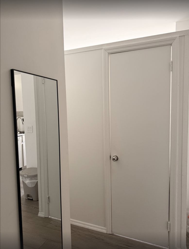 West 47th Street - Photo 10