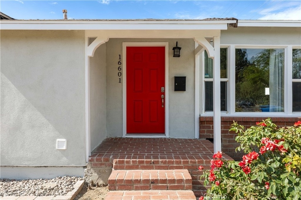 16601 Valerio Street - Photo 0