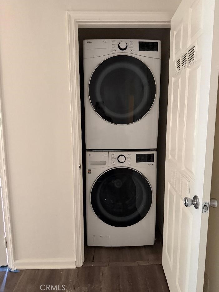 16601 Valerio Street - Photo 20