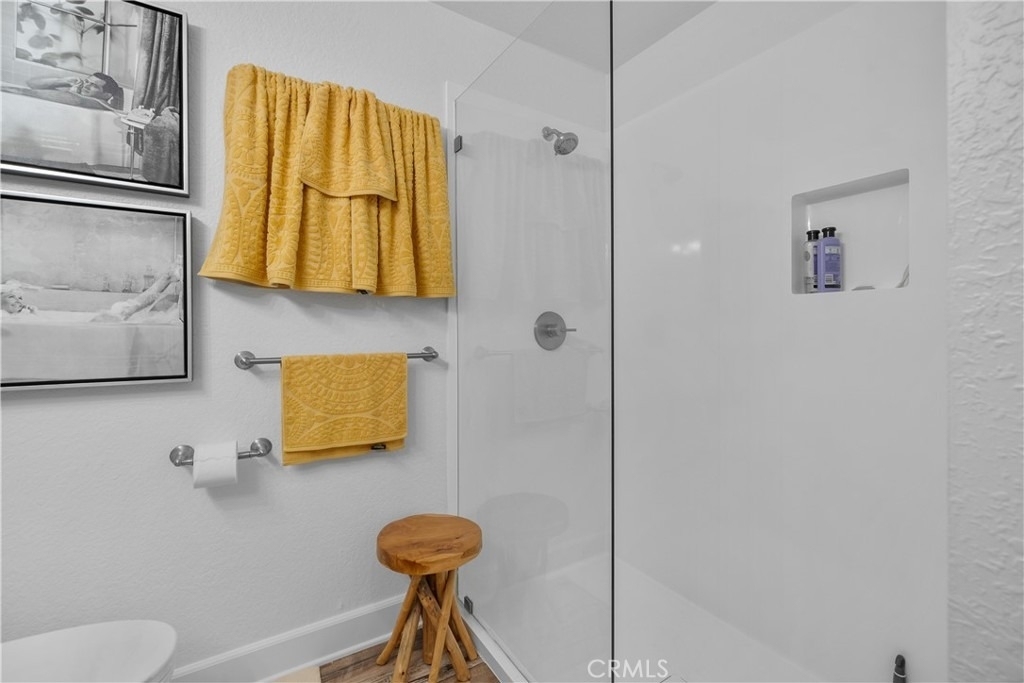 2601 S Broadmoor - Photo 15