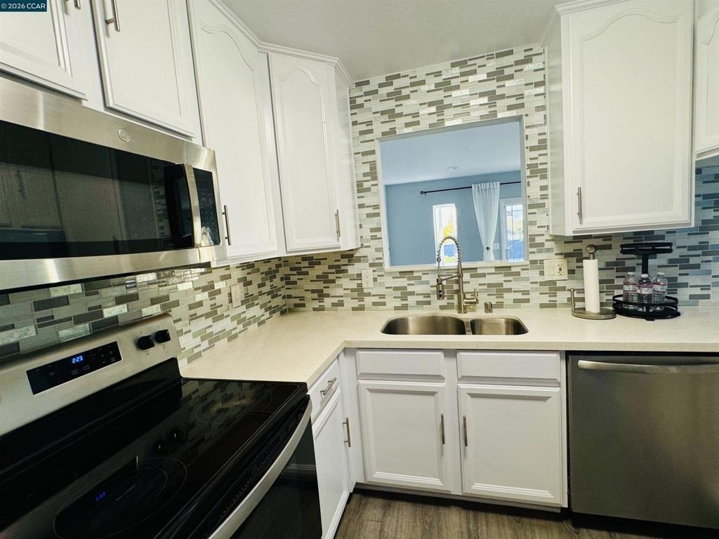 419 Pomona Ave - Photo 3