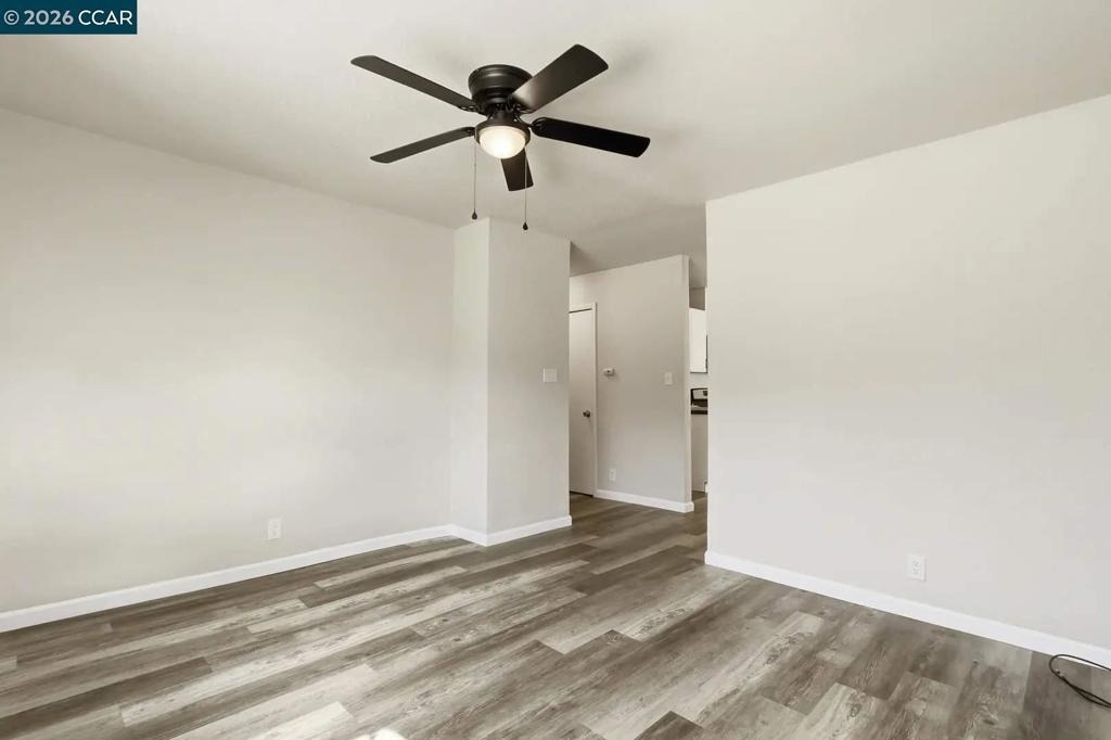 2225 E Myrtle St - Photo 13