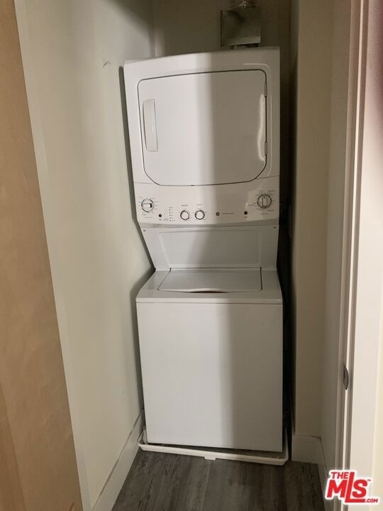 11115 Mccormick Street - Photo 5