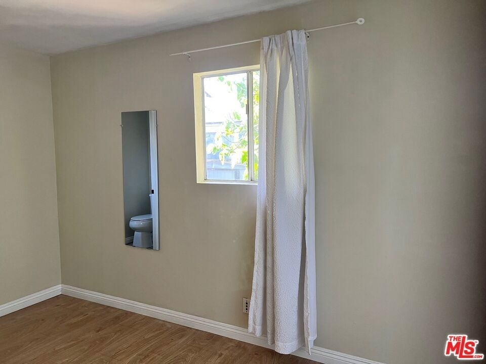 2118 Marengo Avenue - Photo 5