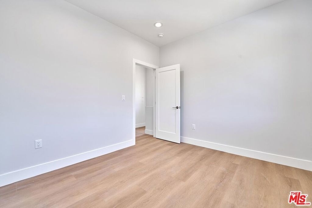 102 Marion Boulevard - Photo 14